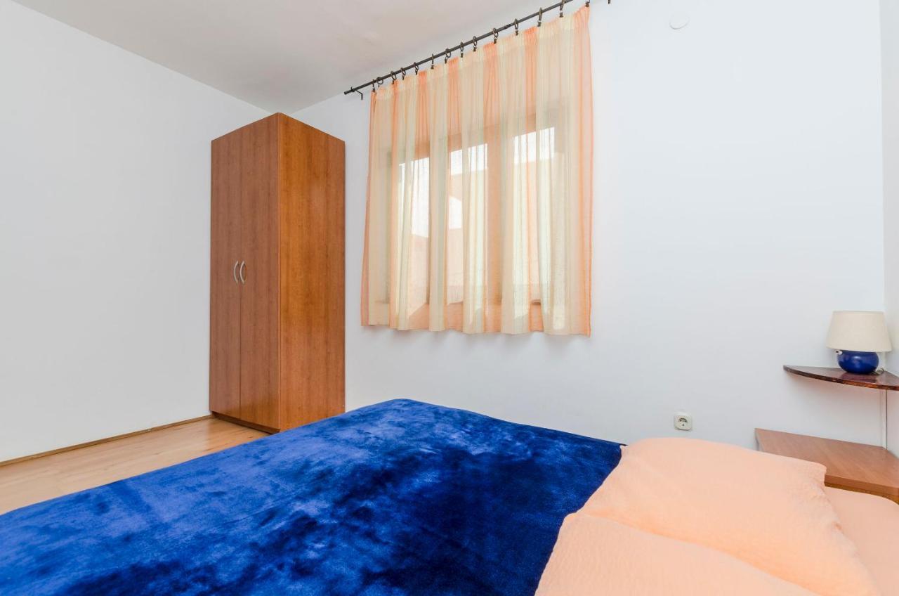 Apartments Katja Trogir Bagian luar foto