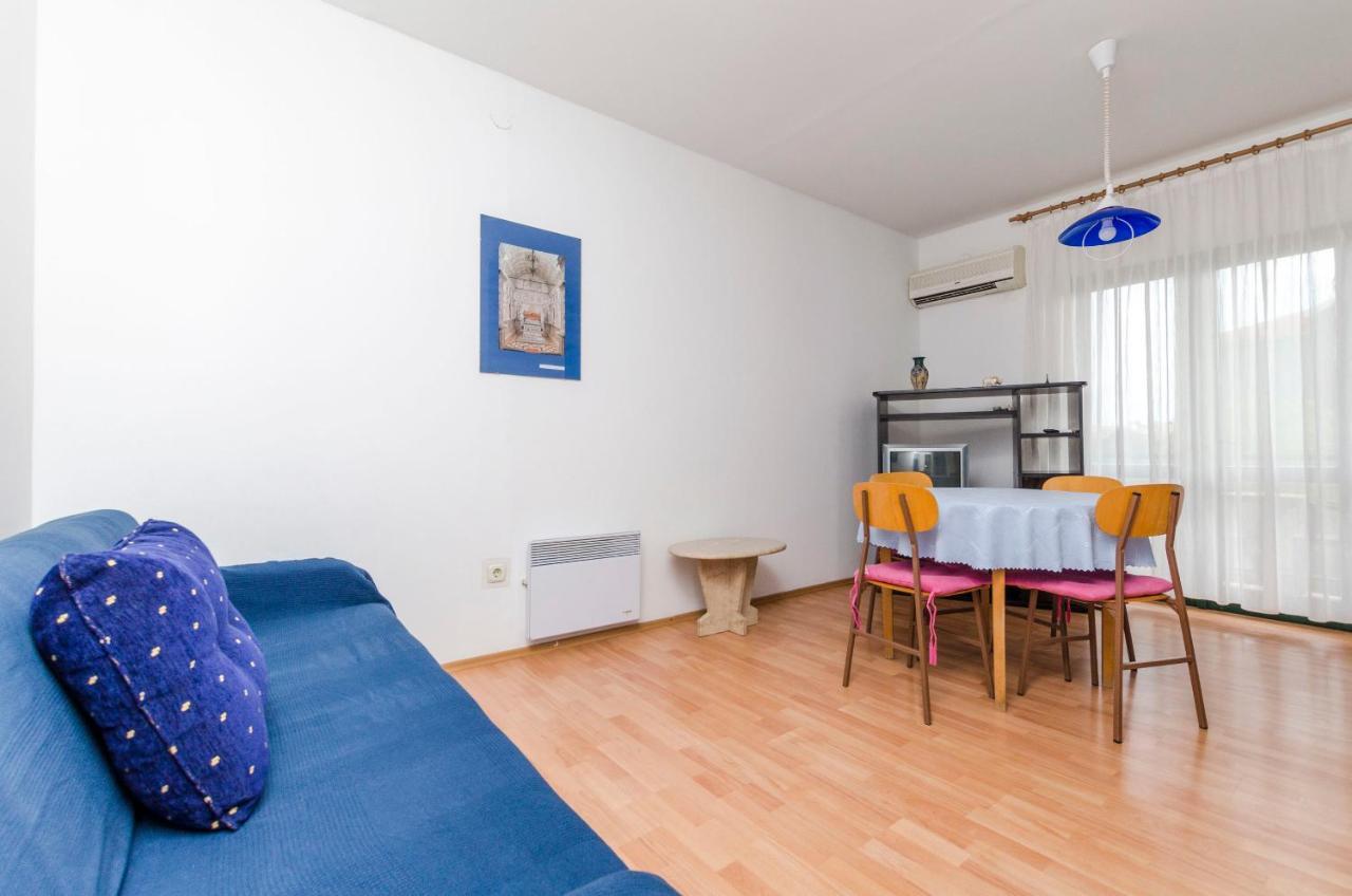 Apartments Katja Trogir Bagian luar foto